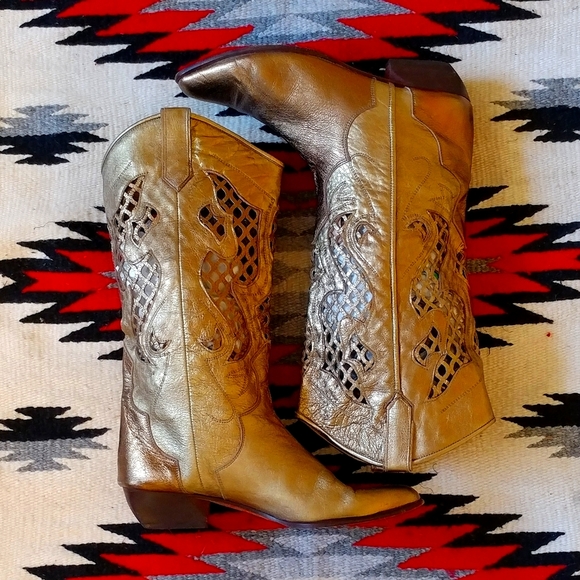 Vintage Shoes - Metallic bronze Jenni Italian 9.5 B western boots